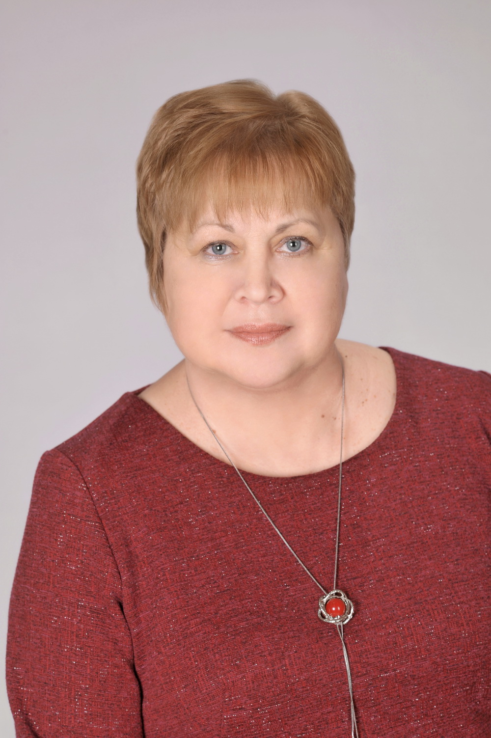 Долгова Елена Ивановна.