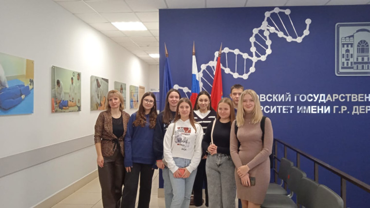 Профориентационная экскурсия в Медицинский институт ТГУ им. Державина.